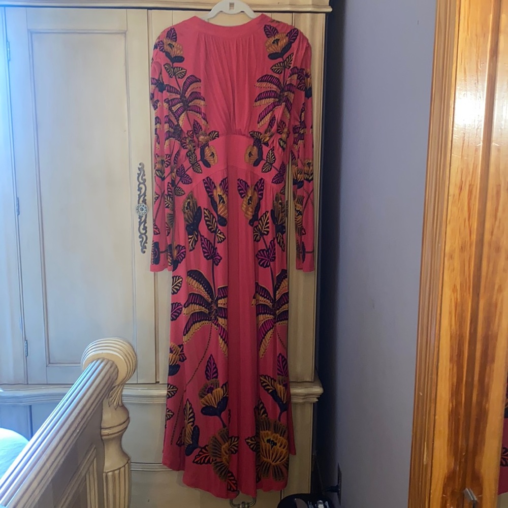 FARM Rio Coral Maxi Dress with Yellow & Black Floral Print - Picture 4 of 7